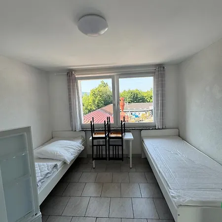 8-bed Apartment