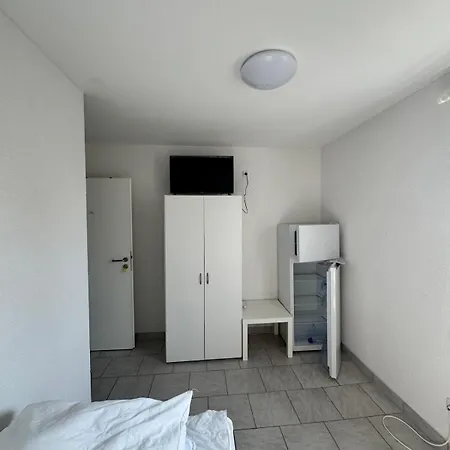 Apartment 8-bed *